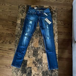 2/$35!!! Distressed Levi’s Jeans